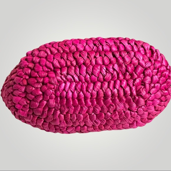 Straw Woven Tote - Picture 3 of 8